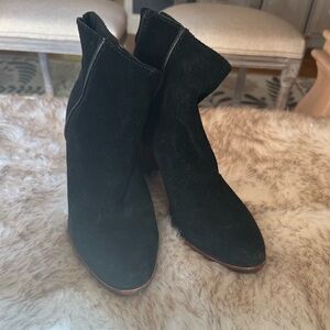 Aldo women’s boots size 8